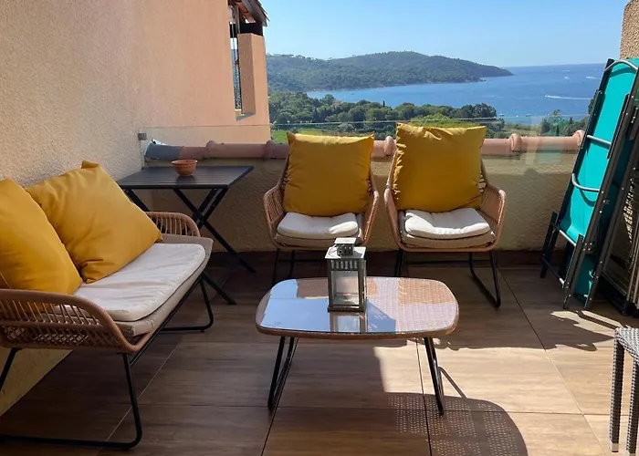 Gigaro View 2 Duplex Sylvabelle Apartment